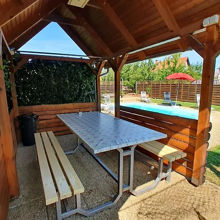 Appartement Aniko Nr 7 *